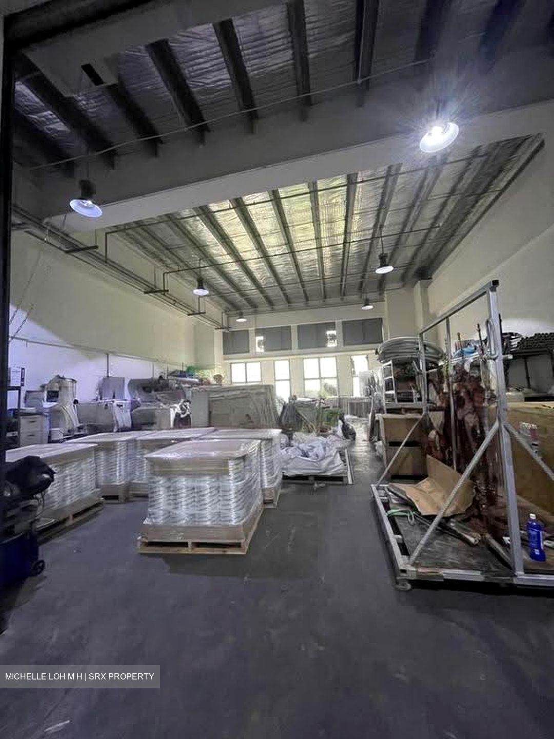 The Westcom (D22), Factory #608429711